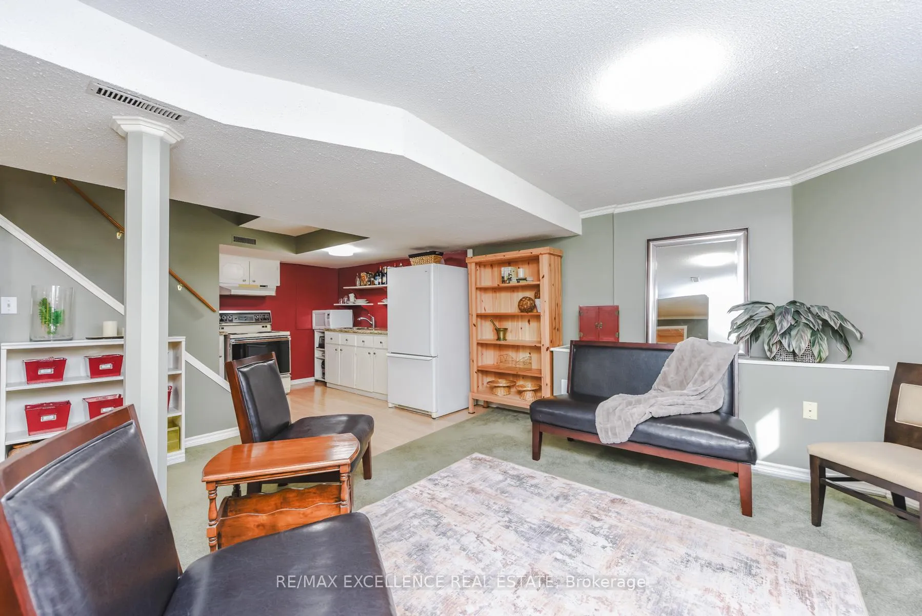 Photo 36 of 62 Atkins Circle, Brampton, Northwood Park — HOMEH
