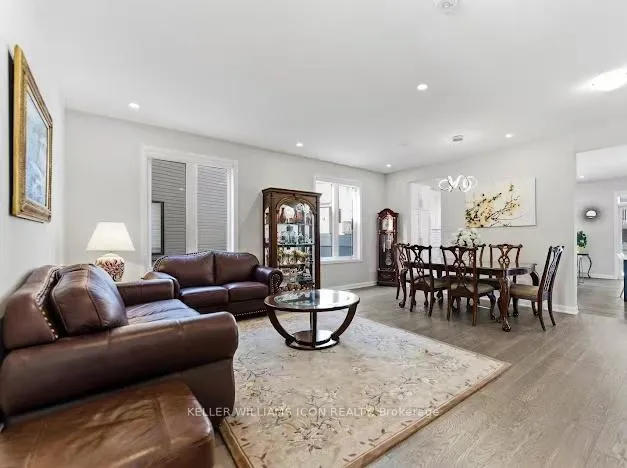 Photo 9 of 352 Cloyne Crescent, Ottawa, Barrhaven - Half Moon Bay — HOMEH