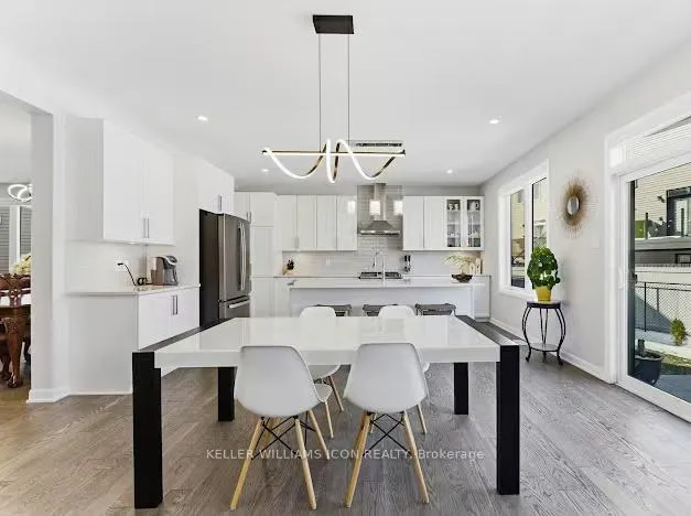 Photo 18 of 352 Cloyne Crescent, Ottawa, Barrhaven - Half Moon Bay — HOMEH