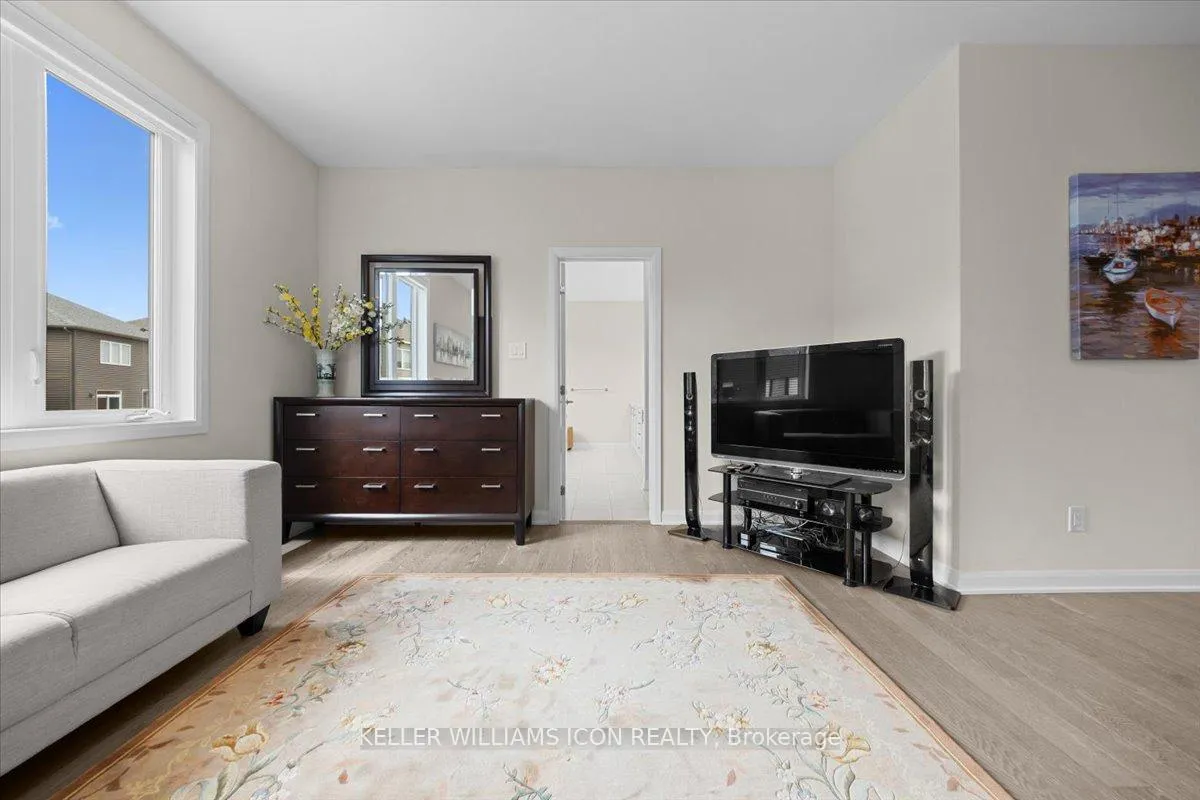 Photo 29 of 352 Cloyne Crescent, Ottawa, Barrhaven - Half Moon Bay — HOMEH