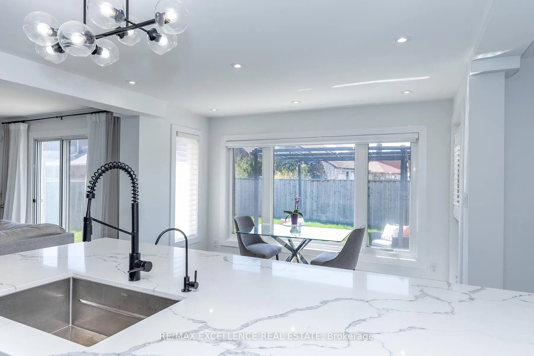 Photo 15 of 2 Pebble Beach Court, Brampton, Northgate — HOMEH