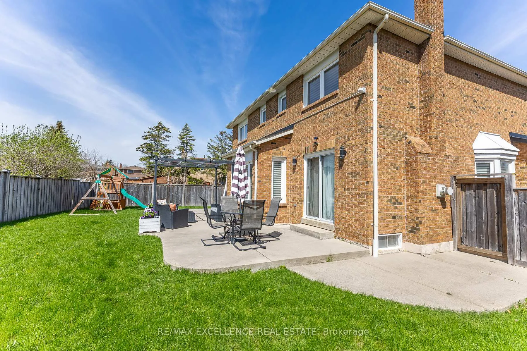 Photo 44 of 2 Pebble Beach Court, Brampton, Northgate — HOMEH