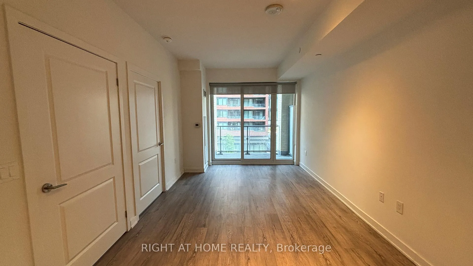 Photo 7 of Unit 311, 100 Eagle Rock Way, Vaughan, Rural Vaughan — HOMEH