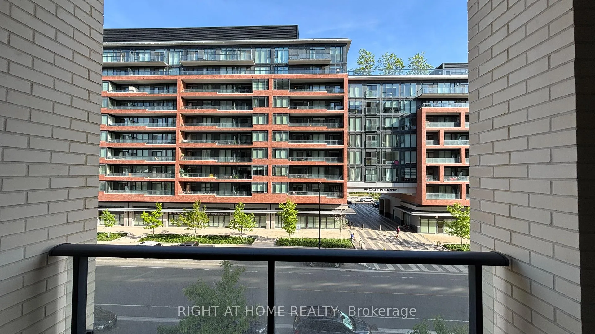 Photo 12 of Unit 311, 100 Eagle Rock Way, Vaughan, Rural Vaughan — HOMEH