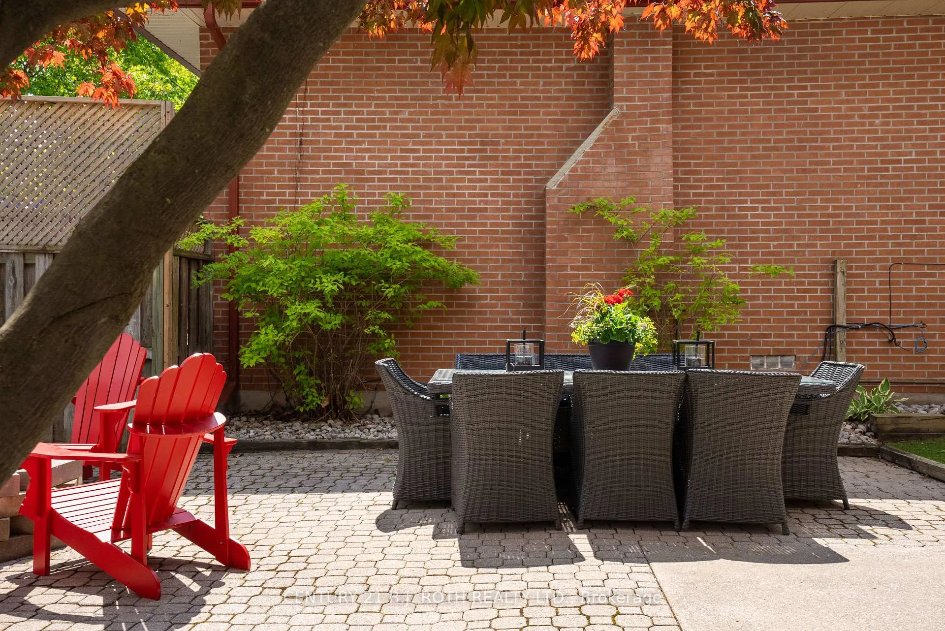 Photo 43 of 29 Castle Drive, Barrie, Sunnidale — HOMEH