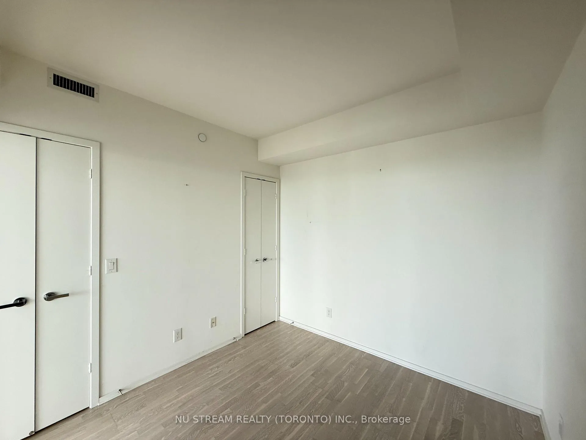 Photo 5 of Unit 6303, 1 Bloor Street E, Toronto, Church-Yonge Corridor — HOMEH