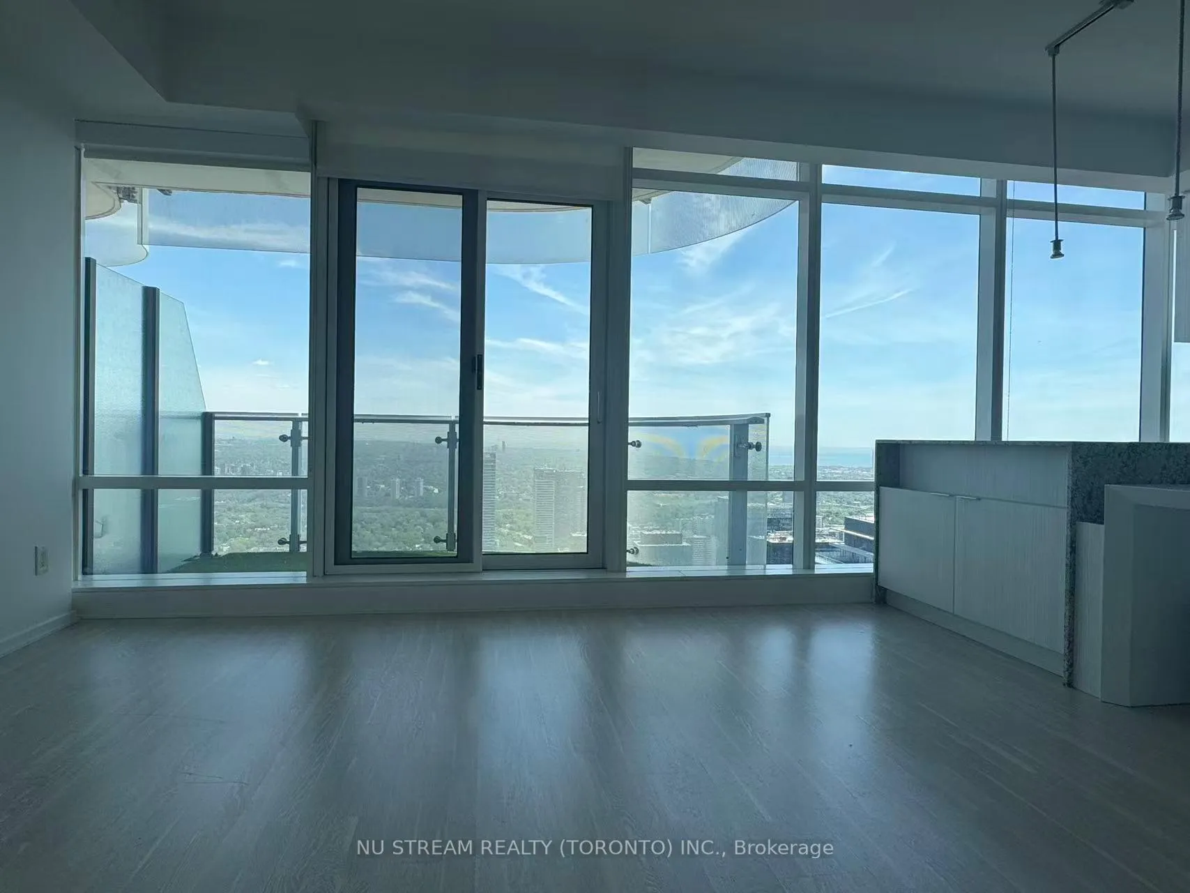 Photo 10 of Unit 6303, 1 Bloor Street E, Toronto, Church-Yonge Corridor — HOMEH