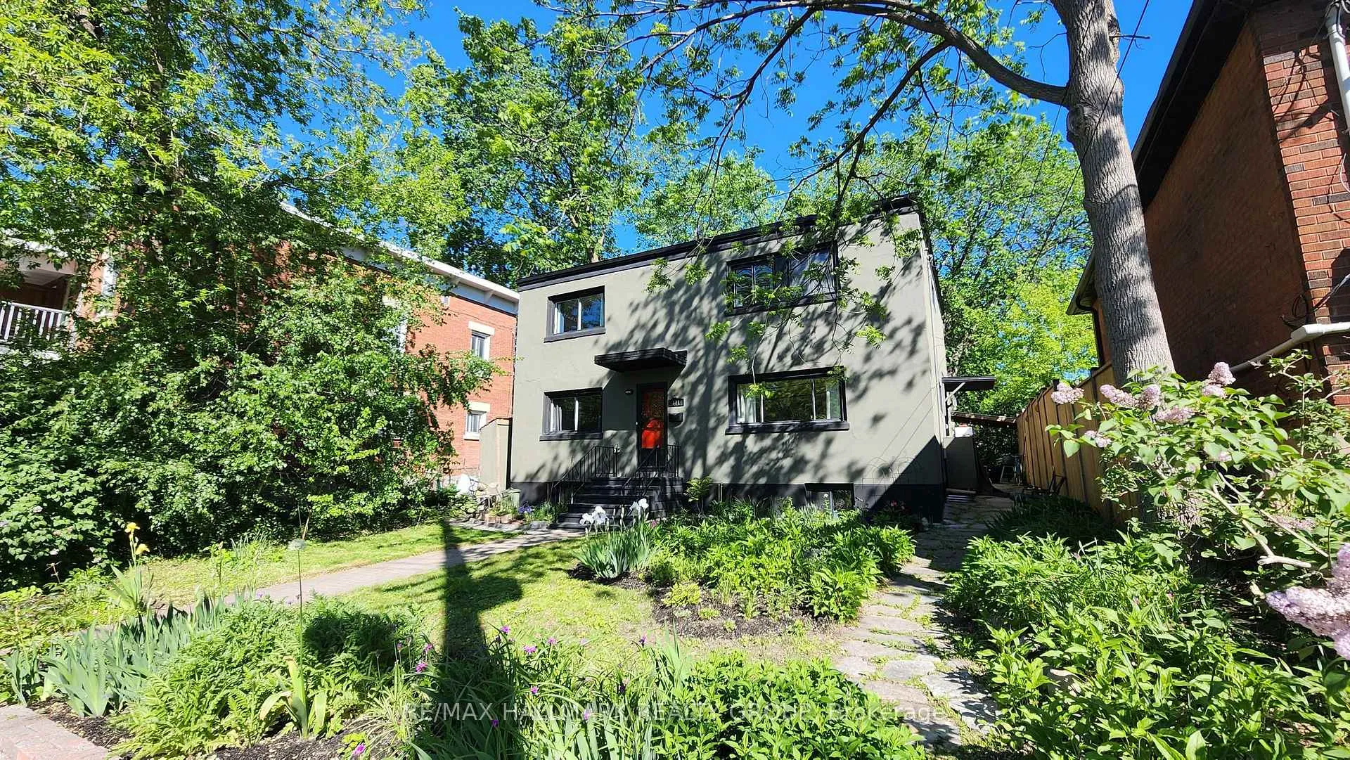 Photo 3 of 371 Sunnyside Avenue, Ottawa, Old Ottawa South — HOMEH