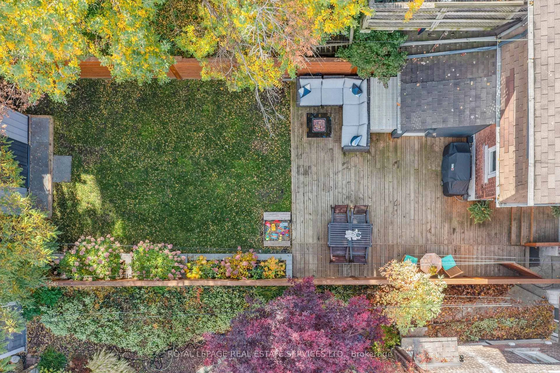 Photo 43 of 29 Parkside Drive, Toronto, High Park-Swansea — HOMEH
