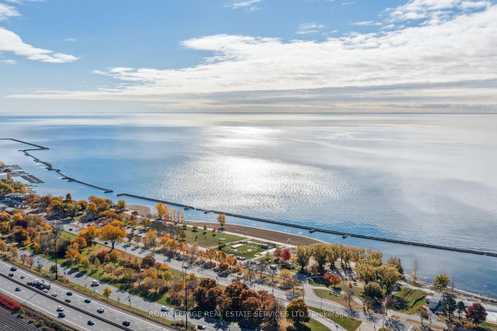 Photo 46 of 29 Parkside Drive, Toronto, High Park-Swansea — HOMEH