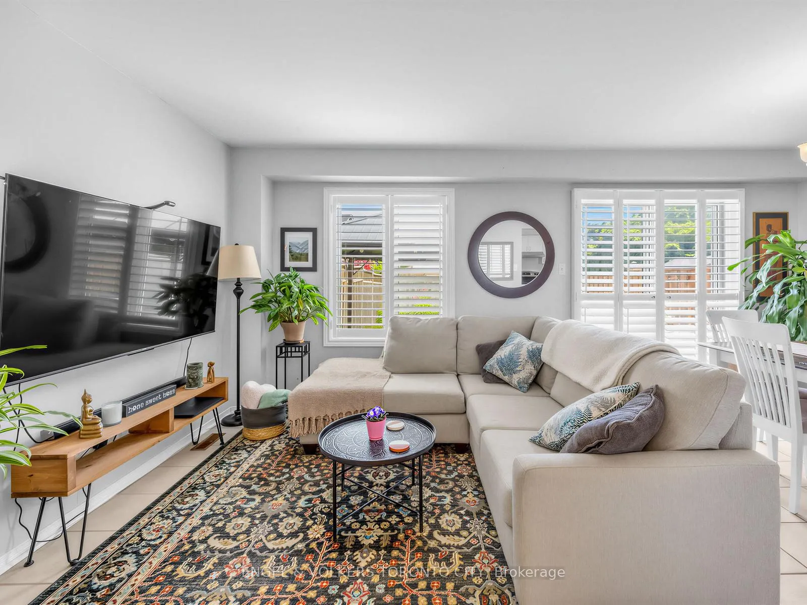 Photo 12 of 15 Fulton Crescent, Whitby, Williamsburg — HOMEH