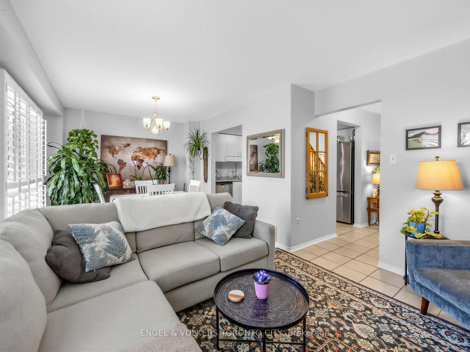 Photo 13 of 15 Fulton Crescent, Whitby, Williamsburg — HOMEH