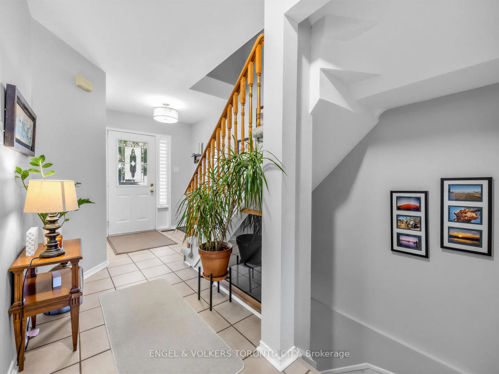 Photo 14 of 15 Fulton Crescent, Whitby, Williamsburg — HOMEH