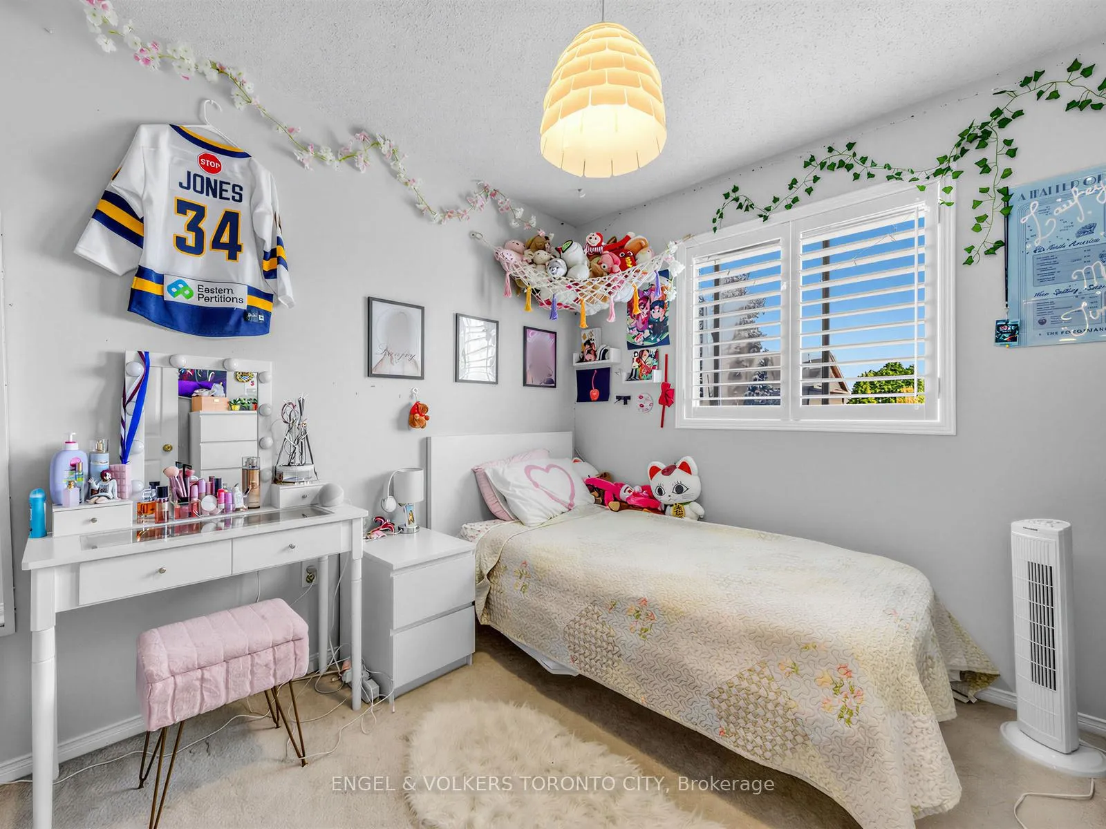 Photo 19 of 15 Fulton Crescent, Whitby, Williamsburg — HOMEH