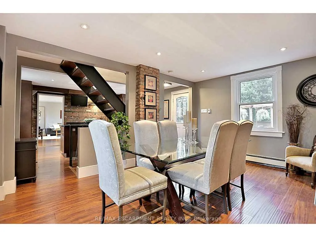 Photo 6 of 1276 Spring Gardens Road, Burlington, Bayview — HOMEH