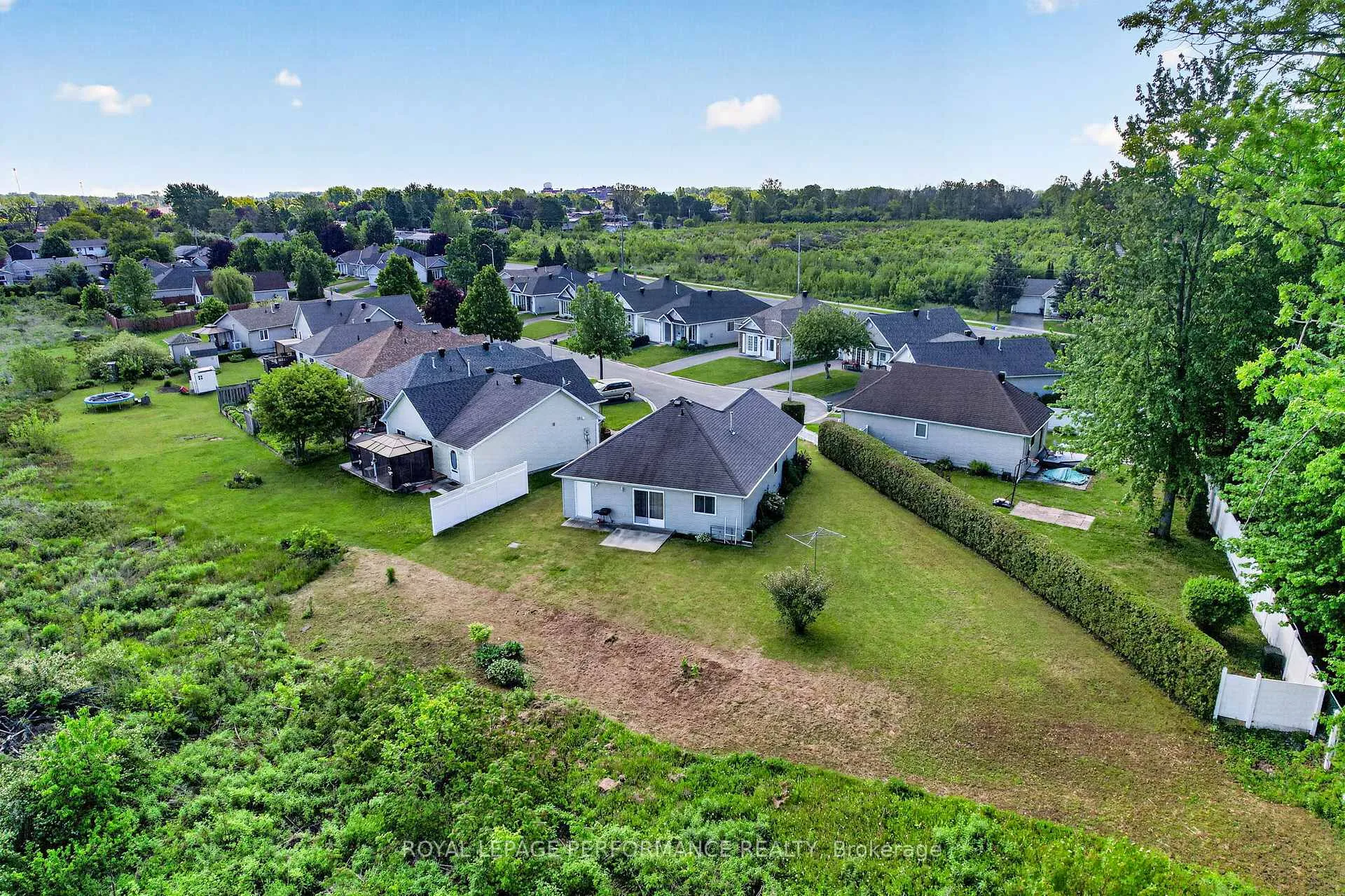 Photo 31 of 1506 Frank Court, Cornwall — HOMEH