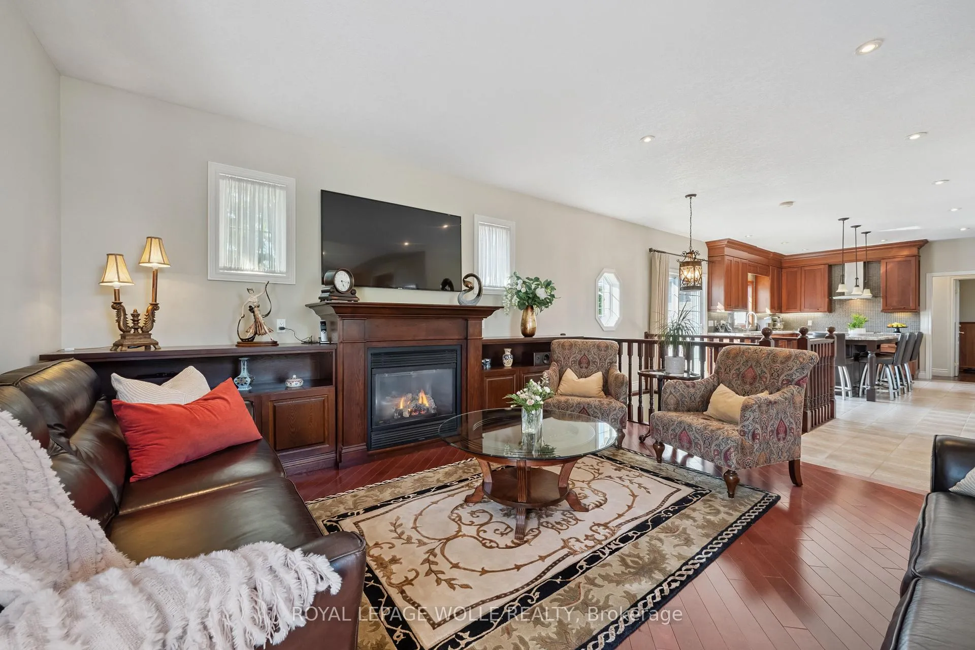 Photo 5 of 20 Bonniewood Drive, Mapleton, Rural Mapleton — HOMEH