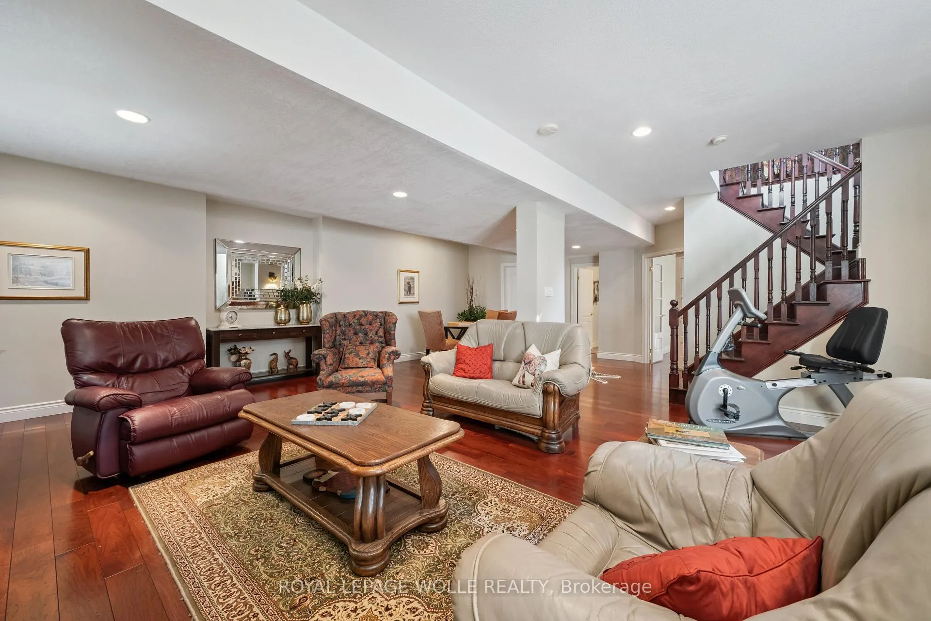Photo 20 of 20 Bonniewood Drive, Mapleton, Rural Mapleton — HOMEH