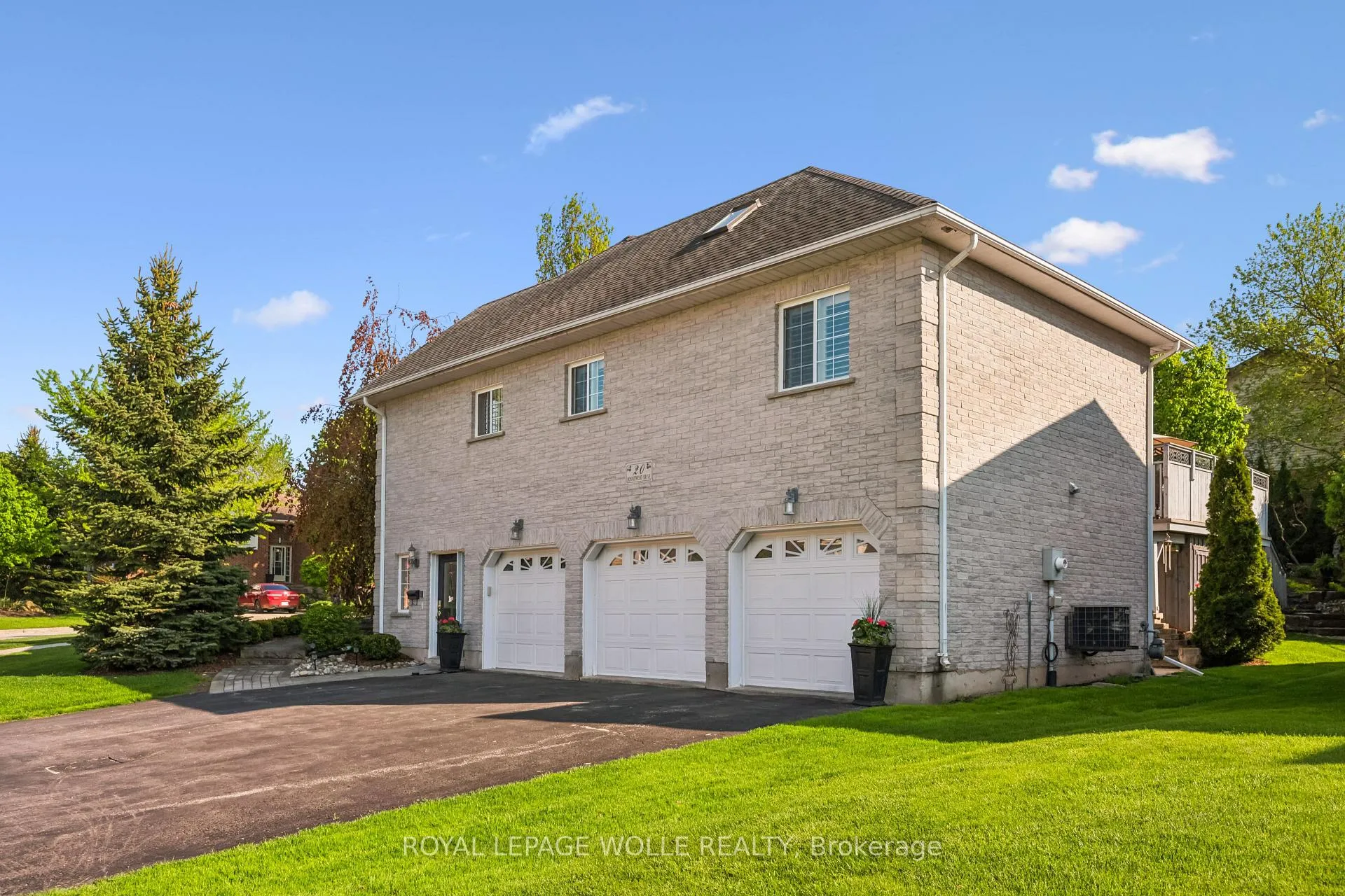 Photo 24 of 20 Bonniewood Drive, Mapleton, Rural Mapleton — HOMEH