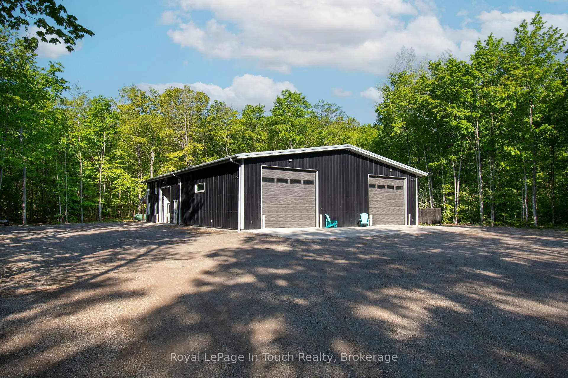 Photo 2 of 1388 Cedarpoint Road, Tiny, Rural Tiny — HOMEH
