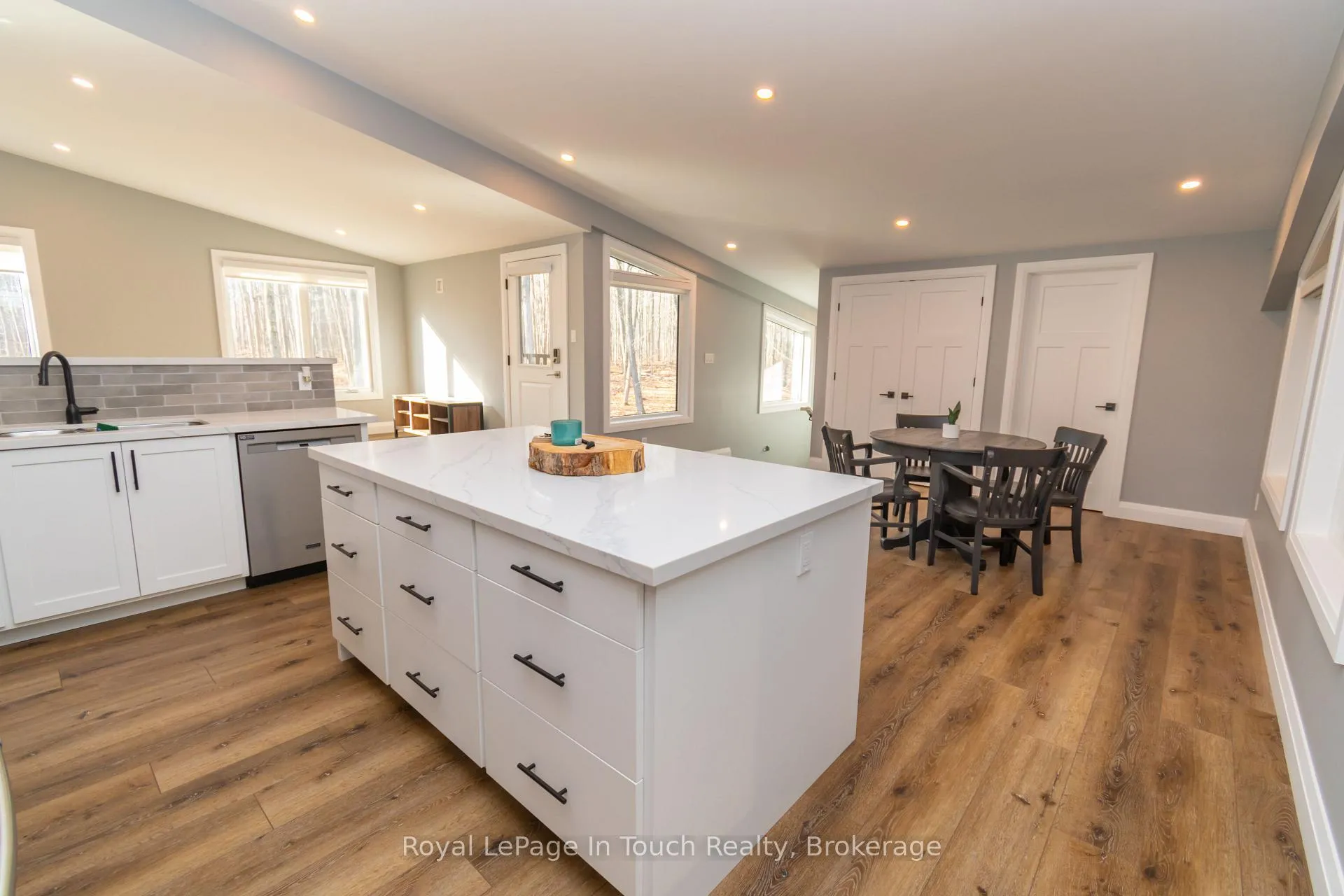 Photo 6 of 1388 Cedarpoint Road, Tiny, Rural Tiny — HOMEH