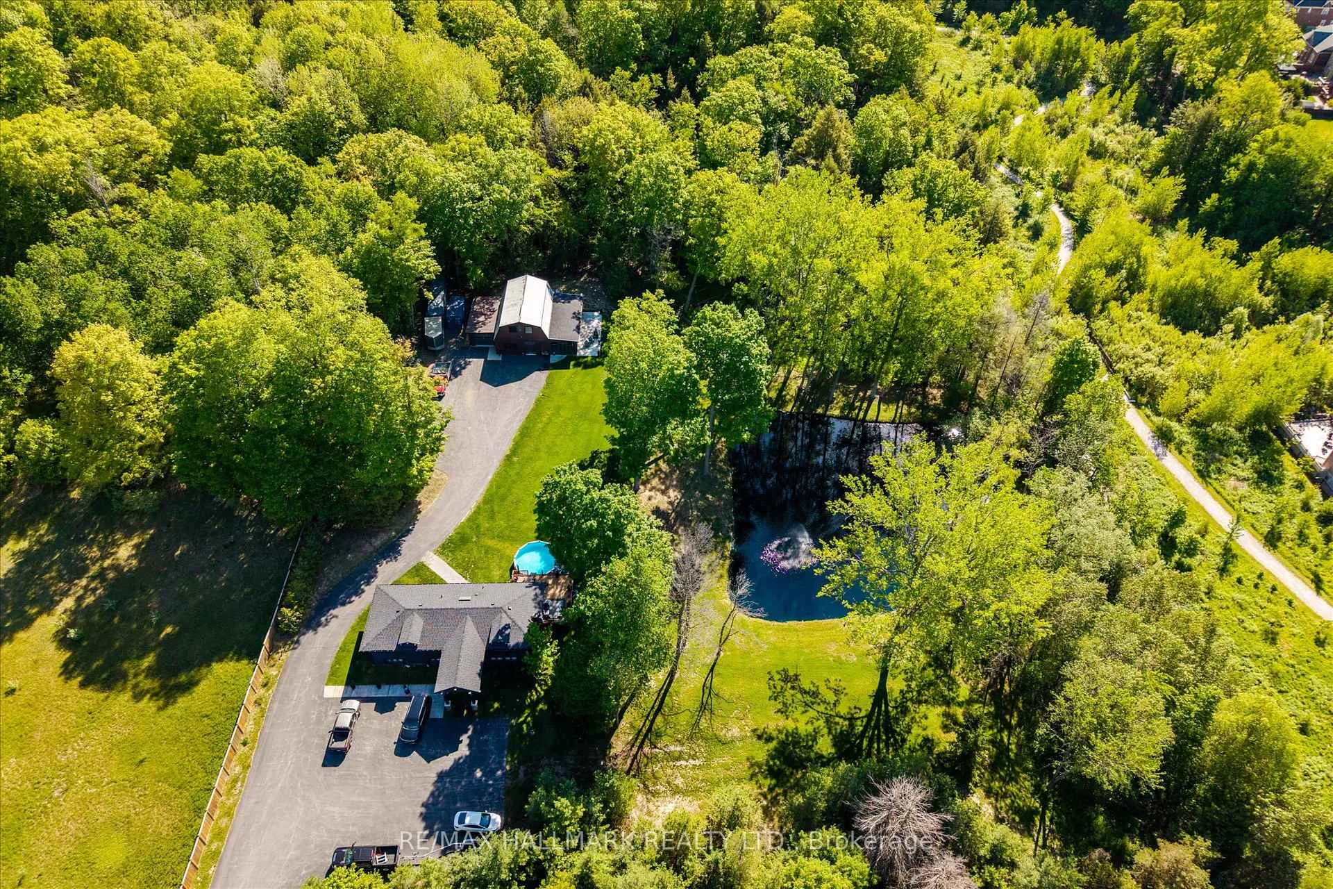 Photo 1 of 4375 Country Lane Road, Whitby, Rural Whitby — HOMEH
