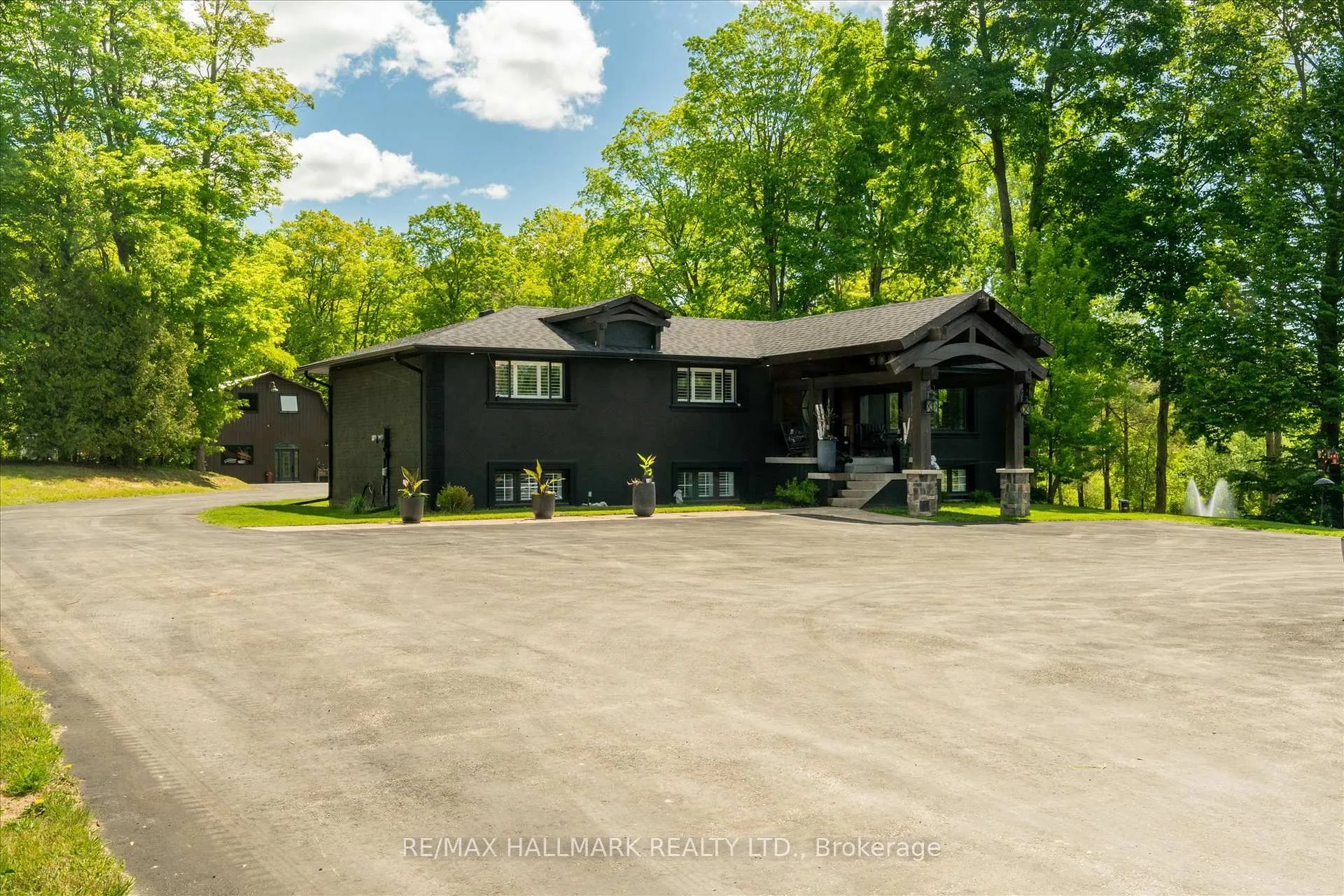 Photo 2 of 4375 Country Lane Road, Whitby, Rural Whitby — HOMEH