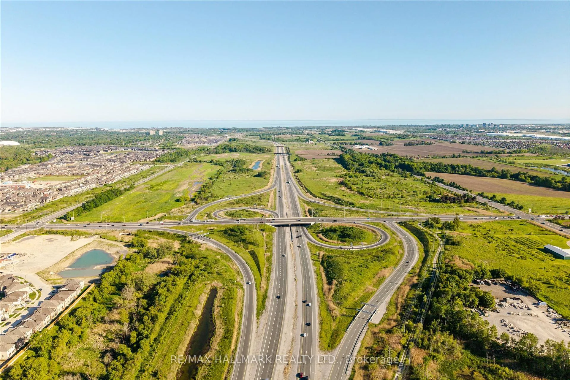 Photo 46 of 4375 Country Lane Road, Whitby, Rural Whitby — HOMEH