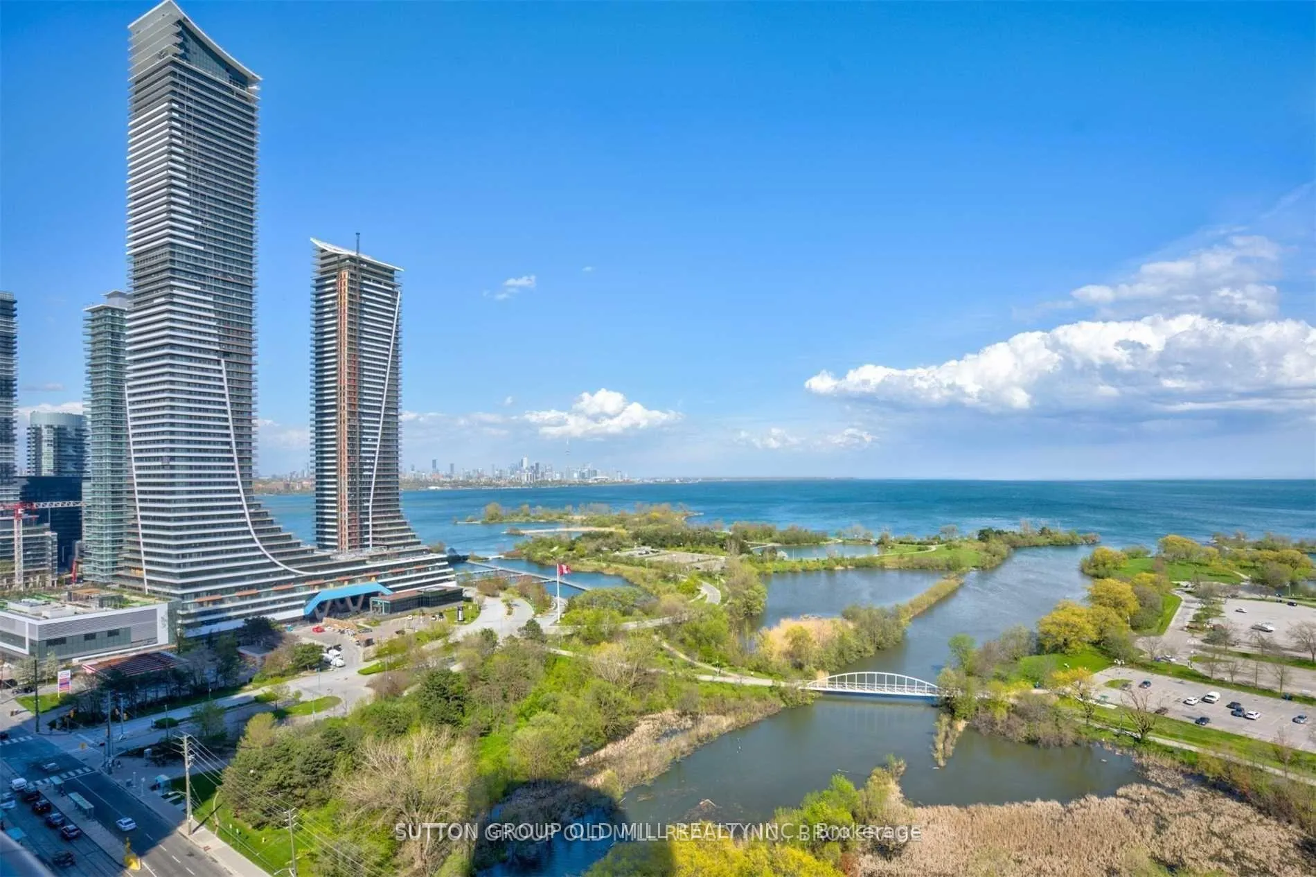 Front of Unit 2108, 2230 Lake Shore Boulevard W