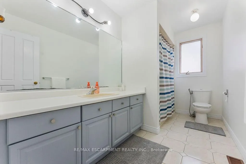 Photo 28 of 113 Greenshire Drive, Hamilton, Gilkson — HOMEH