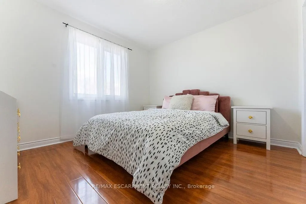 Photo 29 of 113 Greenshire Drive, Hamilton, Gilkson — HOMEH