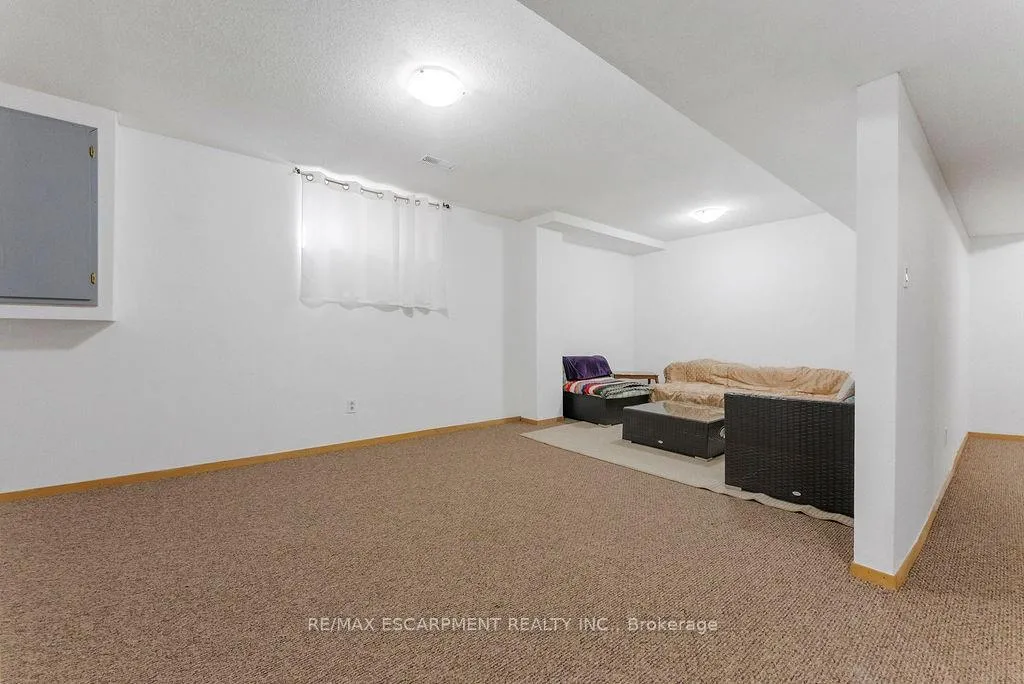 Photo 32 of 113 Greenshire Drive, Hamilton, Gilkson — HOMEH