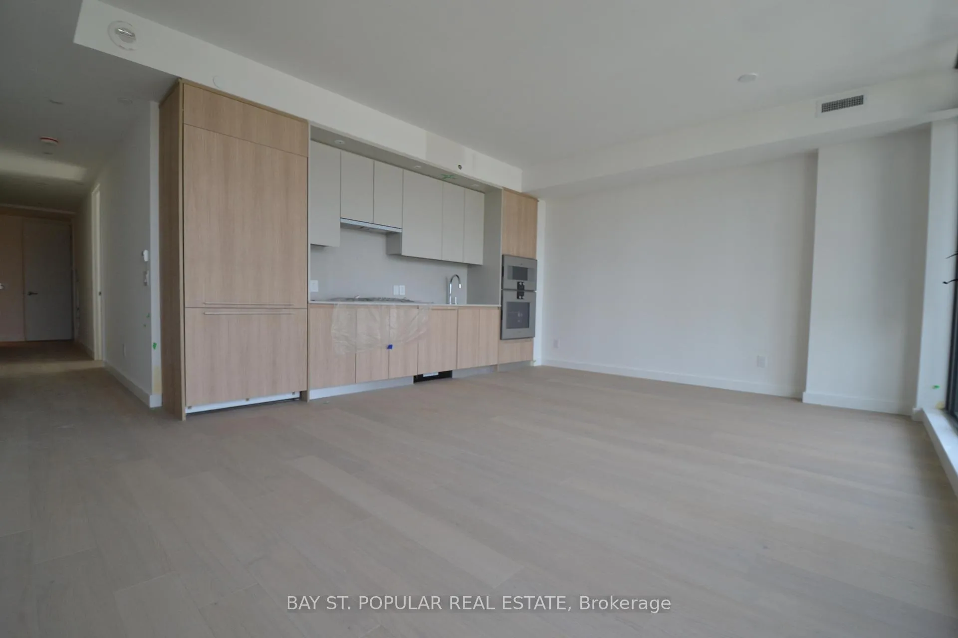Photo 3 of Unit 1805, 81 Wellesley Street E, Toronto, Church-Yonge Corridor — HOMEH