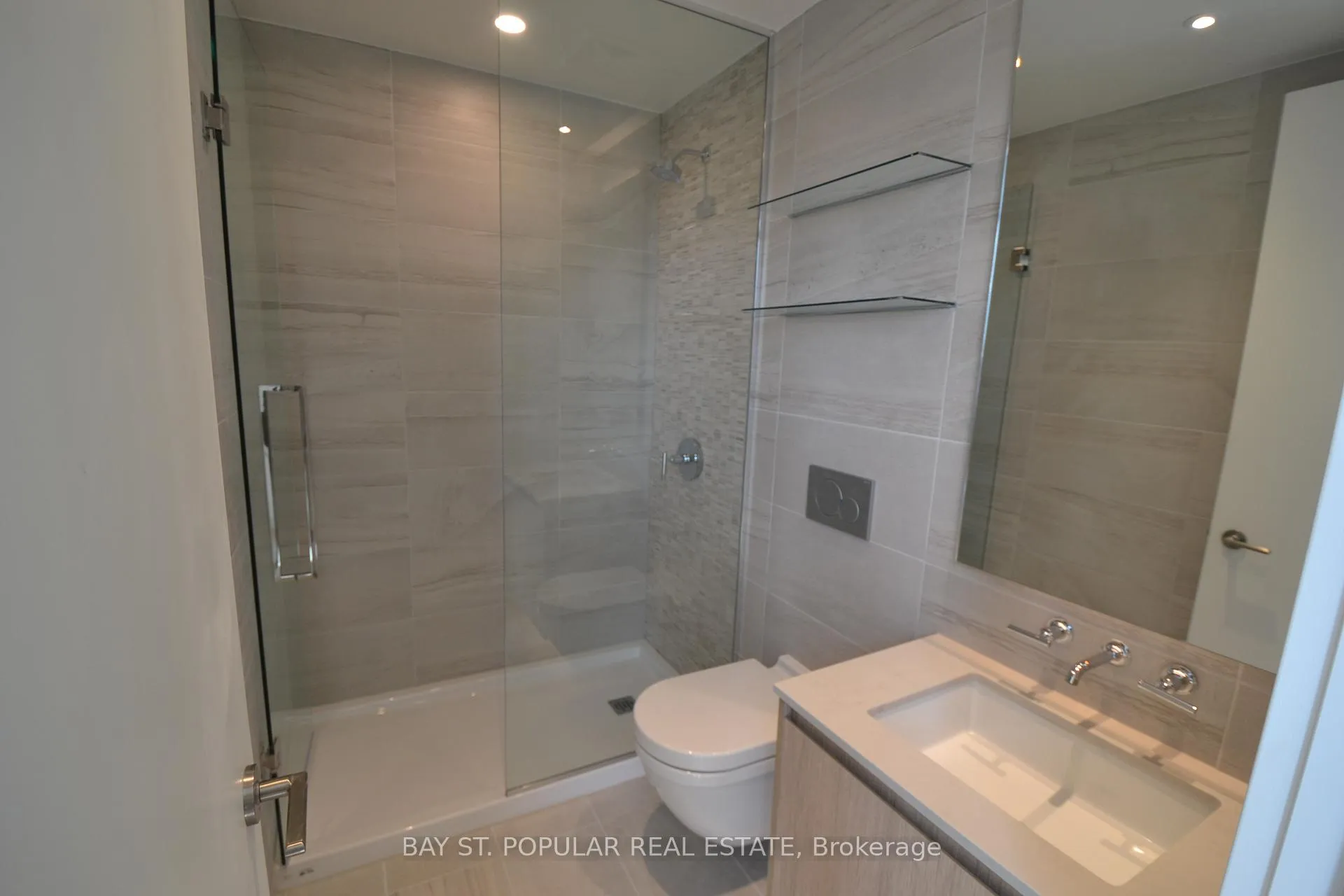 Photo 7 of Unit 1805, 81 Wellesley Street E, Toronto, Church-Yonge Corridor — HOMEH