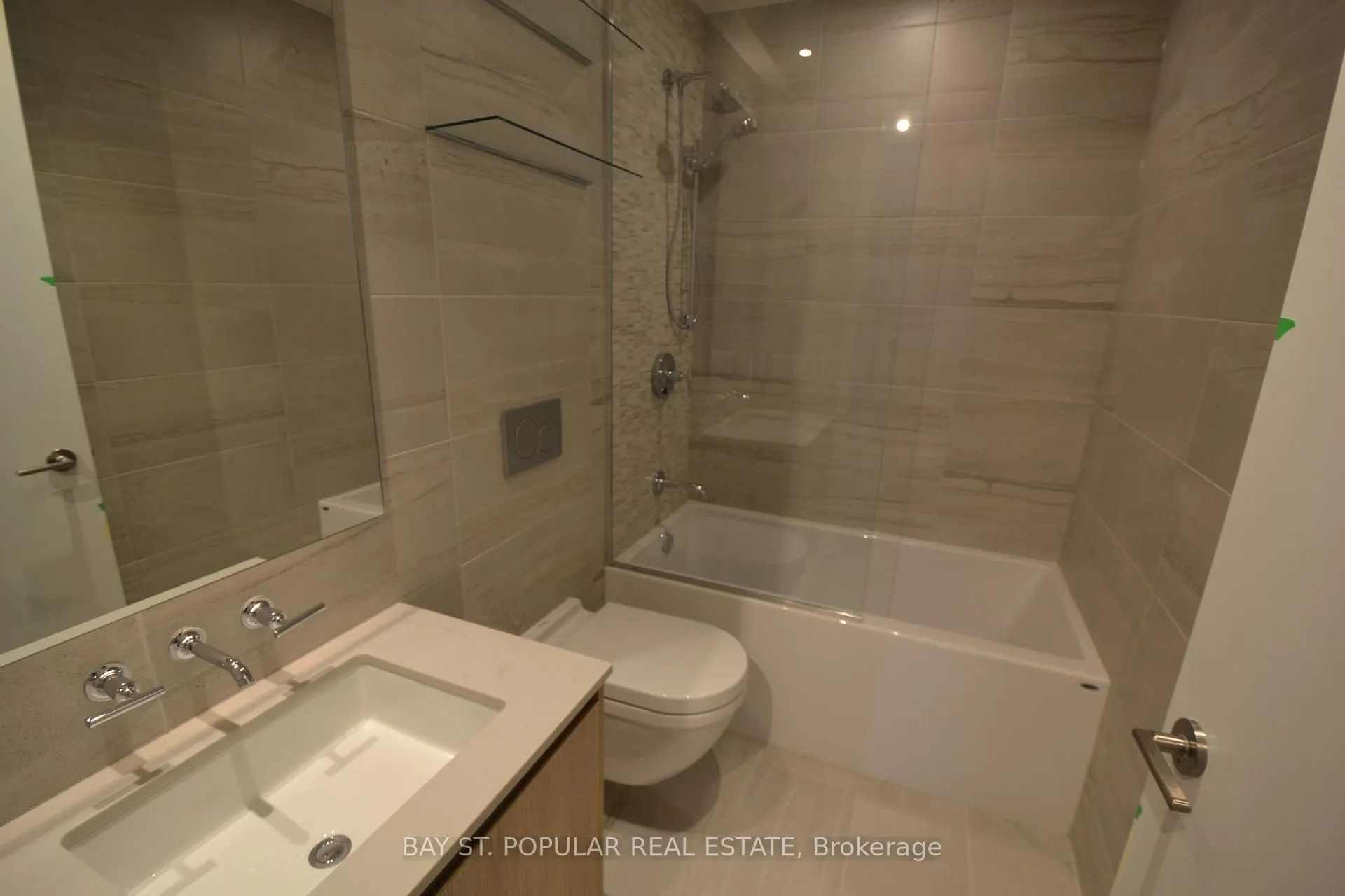 Photo 9 of Unit 1805, 81 Wellesley Street E, Toronto, Church-Yonge Corridor — HOMEH