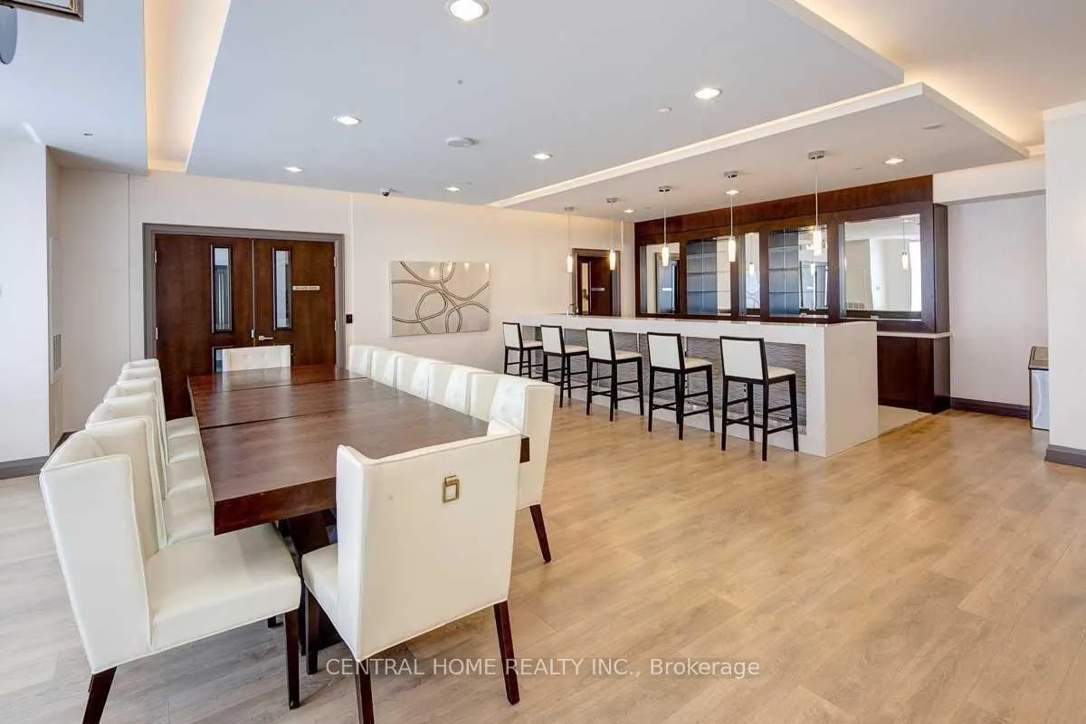 Photo 16 of Unit 1503, 7167 Yonge Street, Markham, Grandview — HOMEH