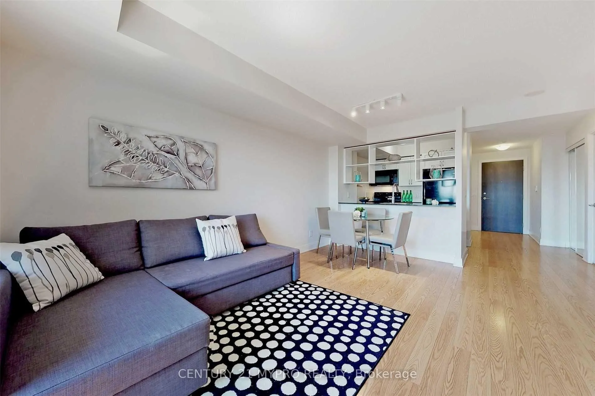 Photo 5 of Unit 1621, 135 Village Green Square, Scarborough, Agincourt South-Malvern West — HOMEH