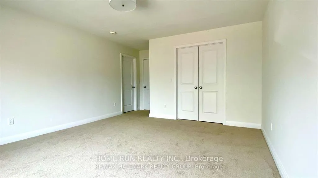 Photo 12 of 25 Kinver Private, Ottawa, Bel Air Heights — HOMEH