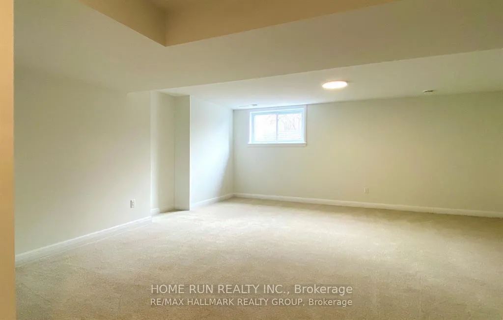 Photo 22 of 25 Kinver Private, Ottawa, Bel Air Heights — HOMEH