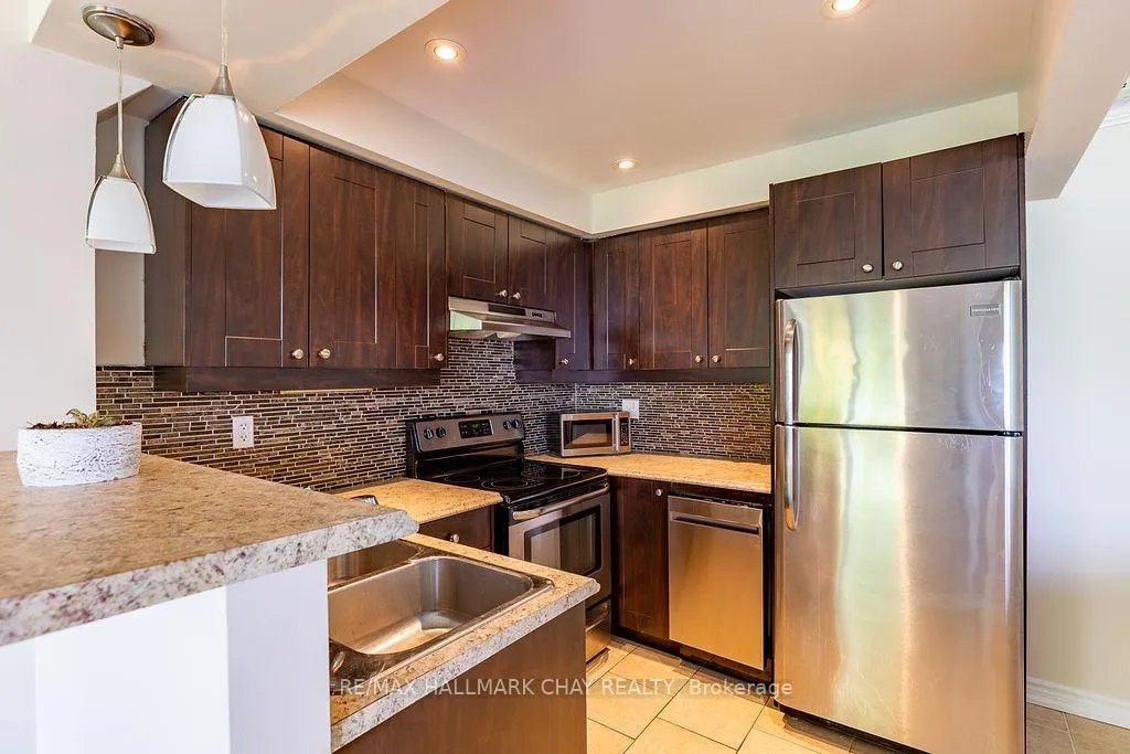 Photo 7 of Unit 40, 12 Lankin Boulevard, Orillia — HOMEH