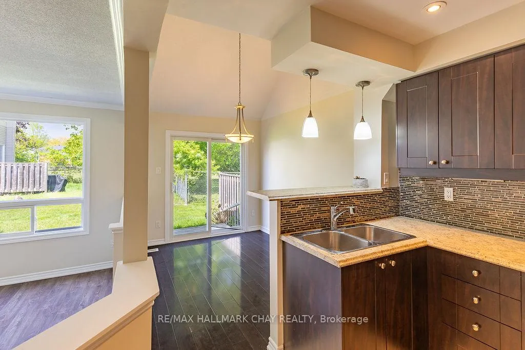 Photo 10 of Unit 40, 12 Lankin Boulevard, Orillia — HOMEH