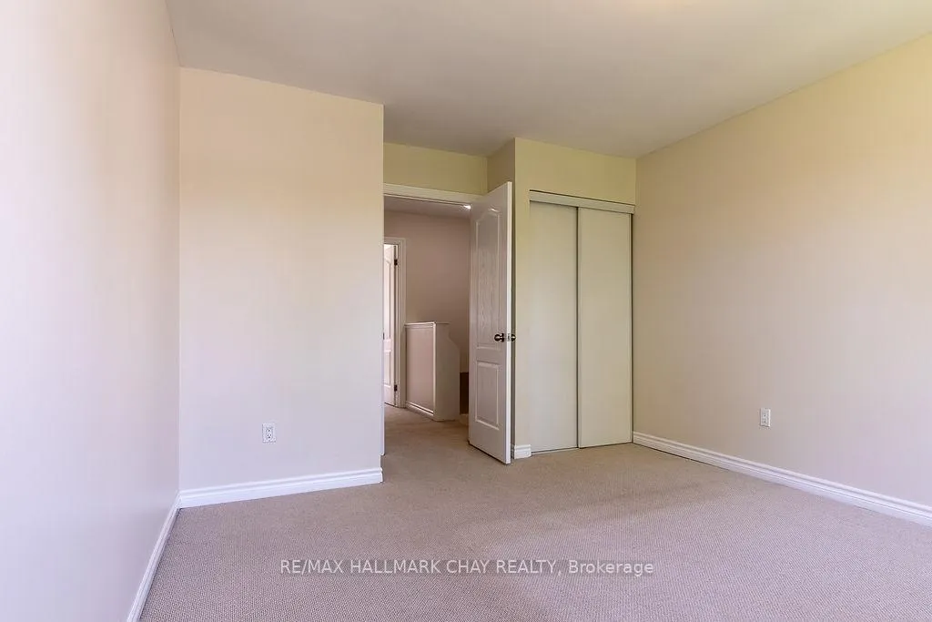 Photo 13 of Unit 40, 12 Lankin Boulevard, Orillia — HOMEH
