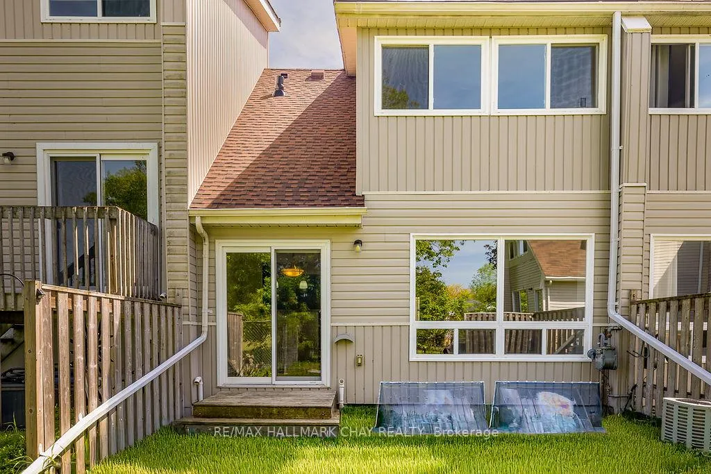 Photo 17 of Unit 40, 12 Lankin Boulevard, Orillia — HOMEH