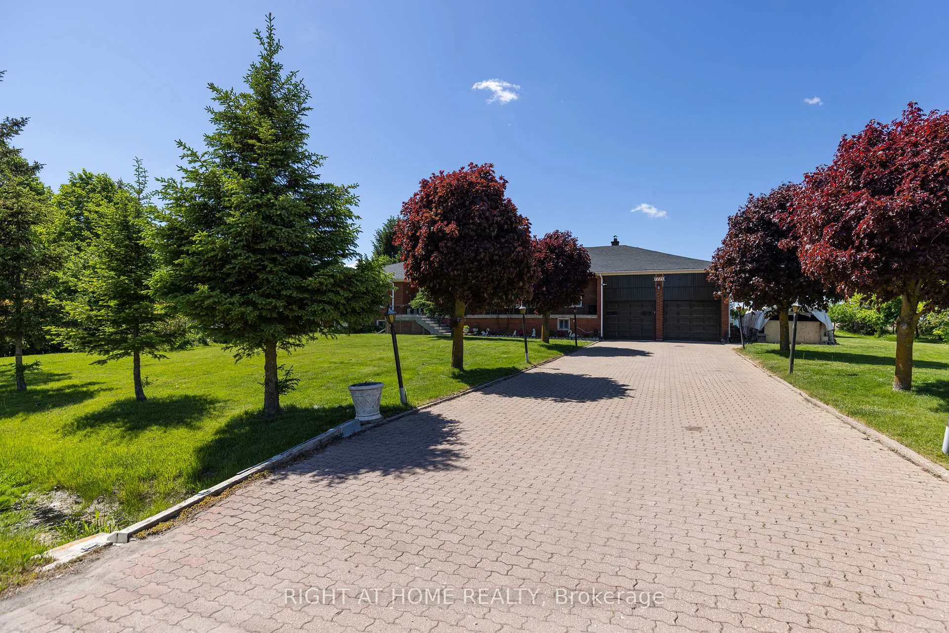 Photo 2 of 7770 Healey Road, Caledon, Rural Caledon — HOMEH