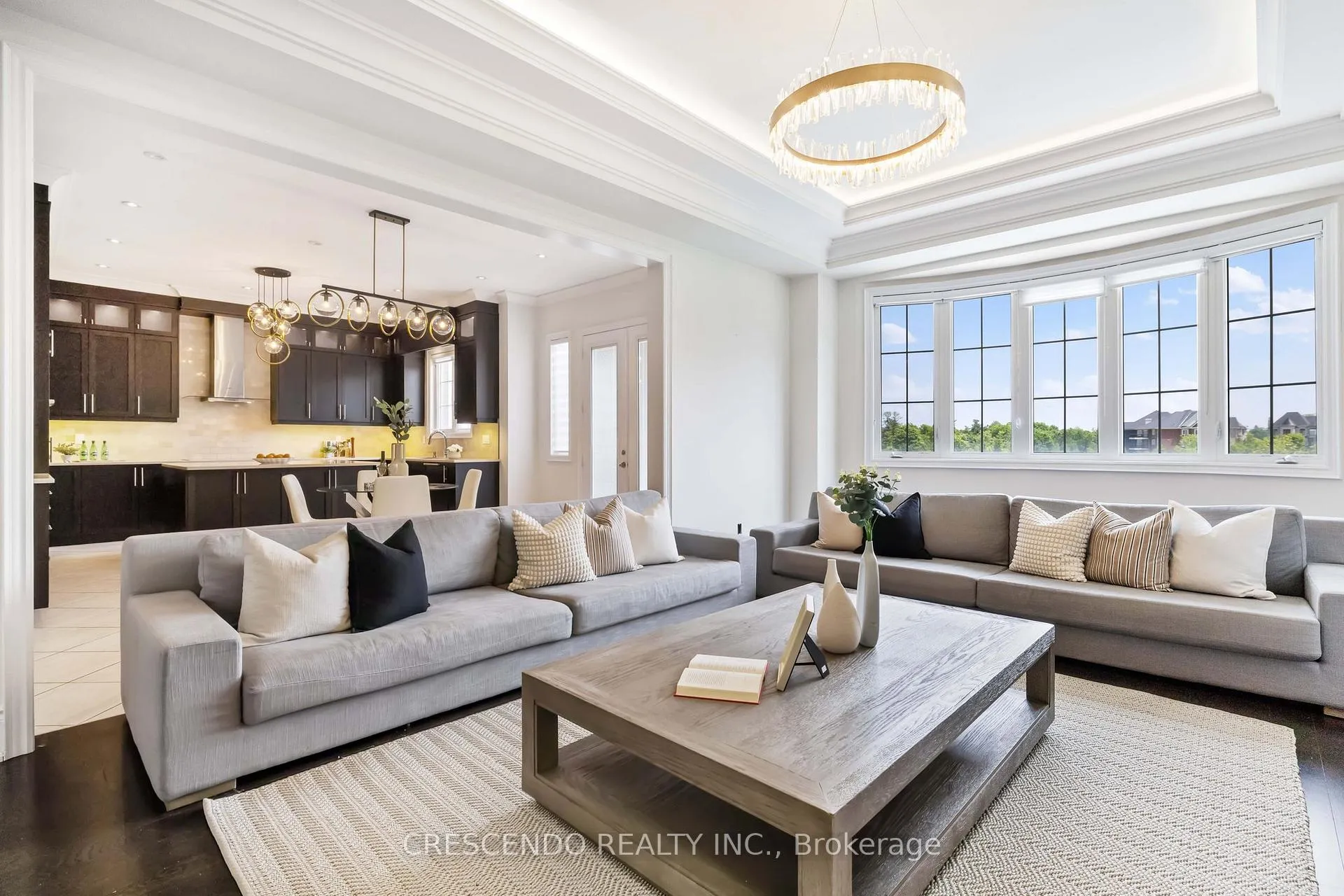 Photo 15 of 171 Woodgate Pines Drive, Vaughan, Kleinburg — HOMEH