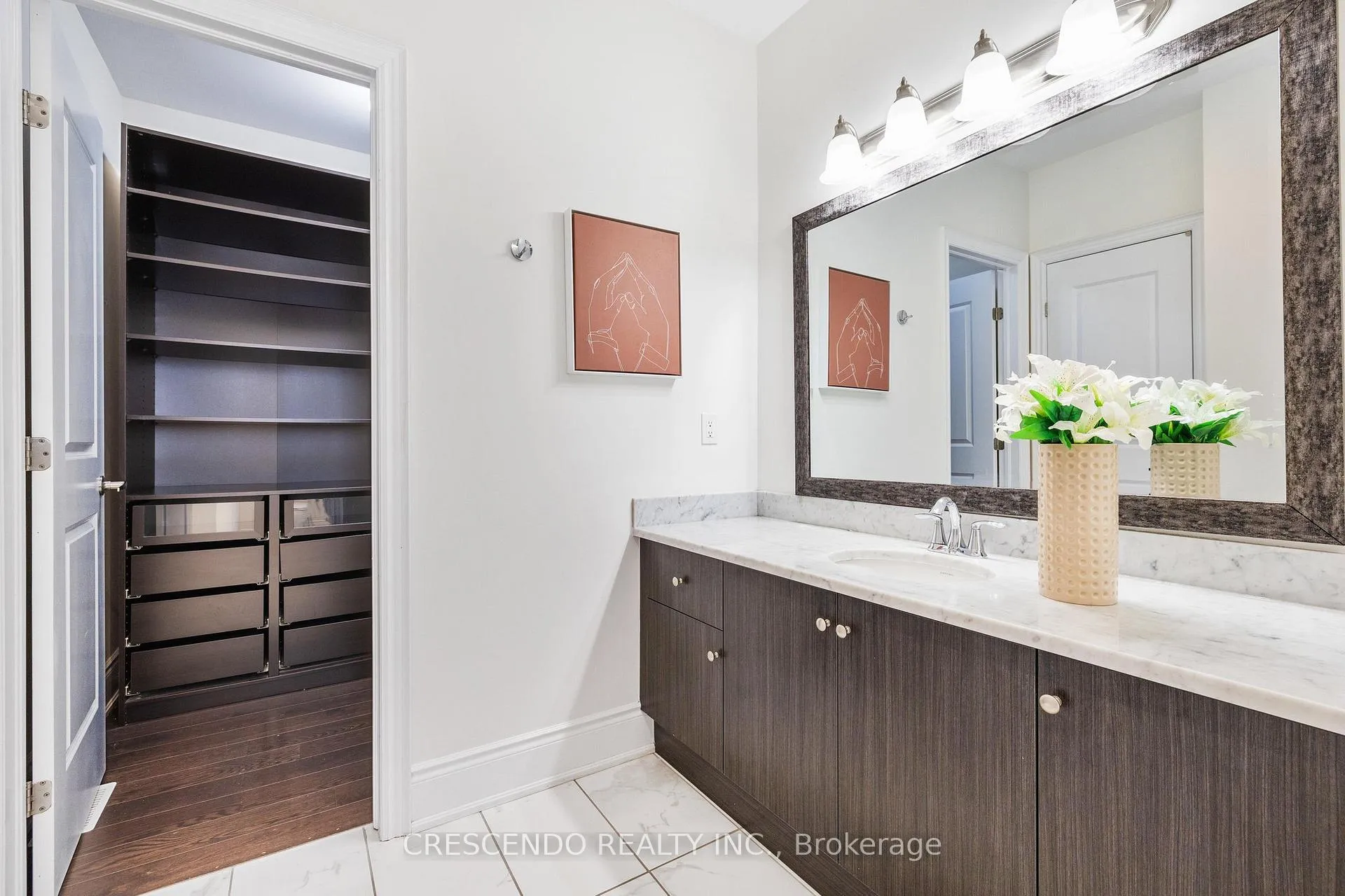 Photo 25 of 171 Woodgate Pines Drive, Vaughan, Kleinburg — HOMEH
