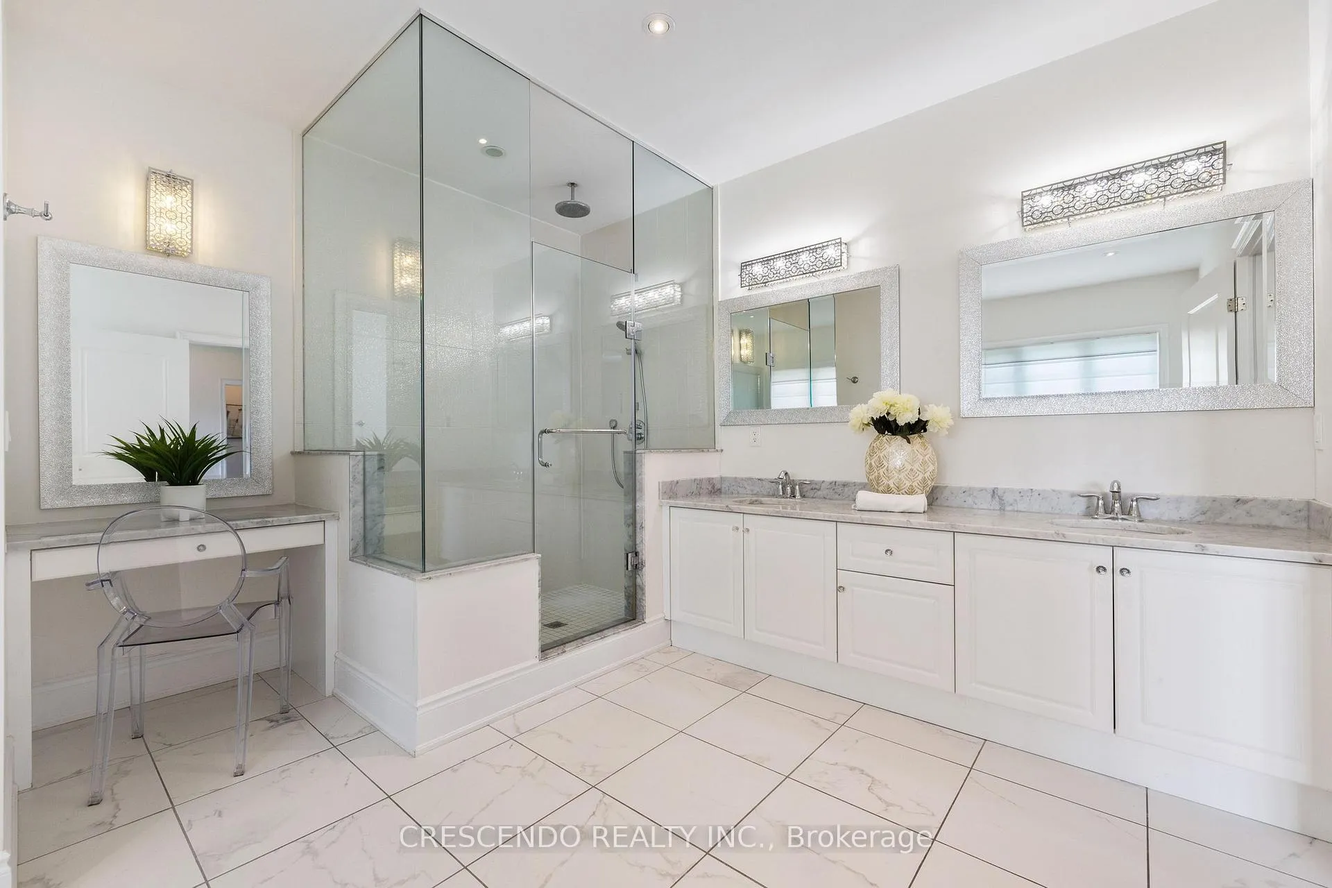Photo 33 of 171 Woodgate Pines Drive, Vaughan, Kleinburg — HOMEH