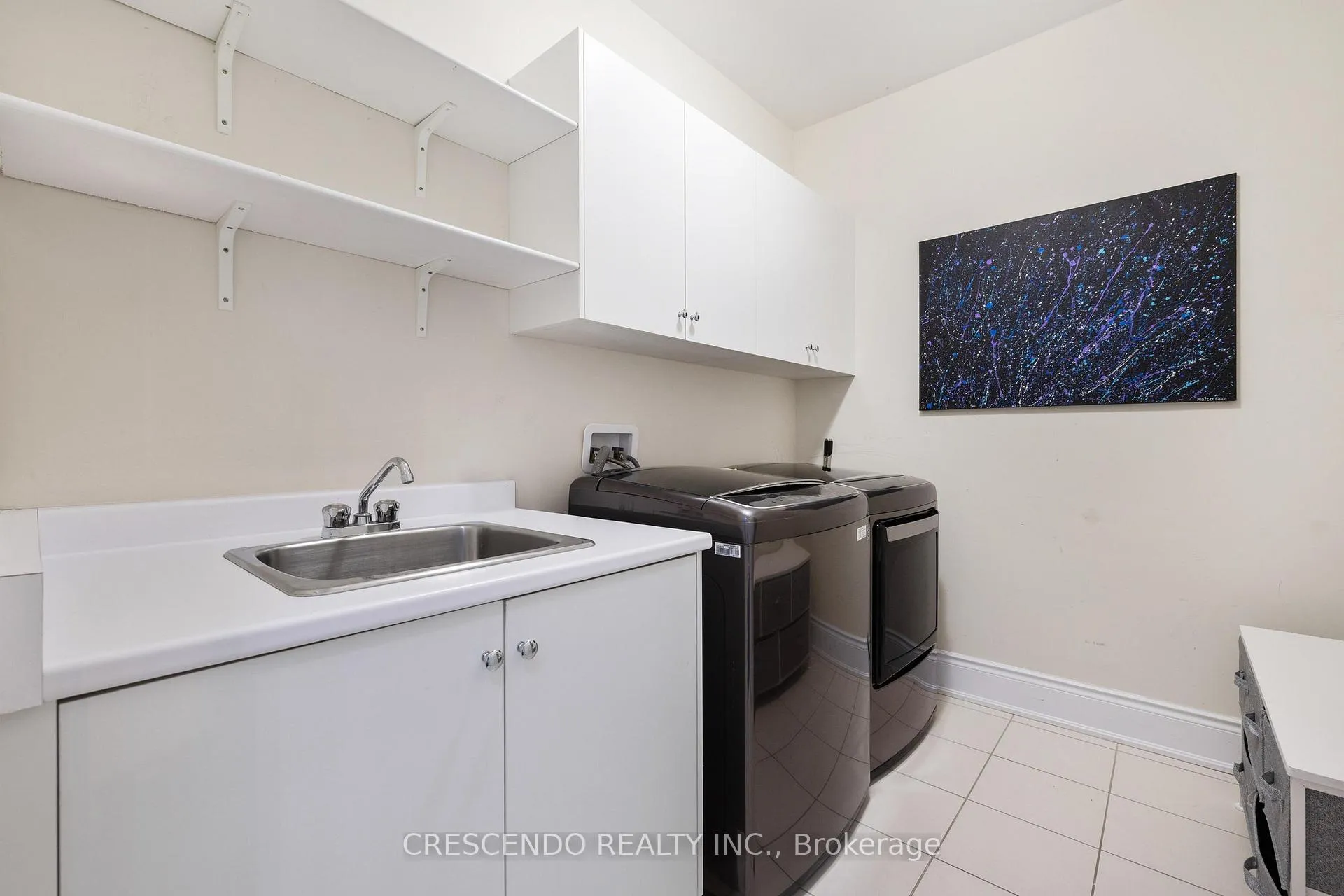 Photo 35 of 171 Woodgate Pines Drive, Vaughan, Kleinburg — HOMEH