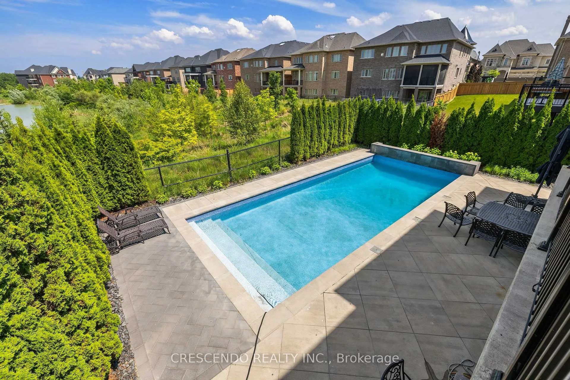 Photo 40 of 171 Woodgate Pines Drive, Vaughan, Kleinburg — HOMEH