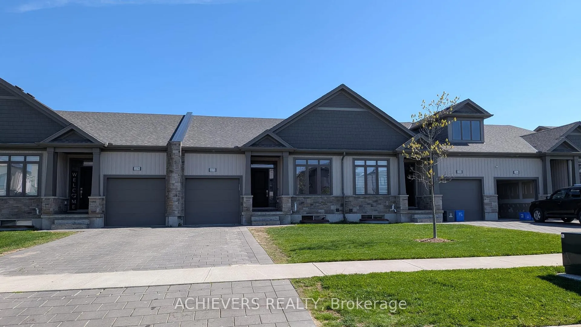 Photo 1 of Unit 49, 2272 Evans Boulevard, London, South E — HOMEH